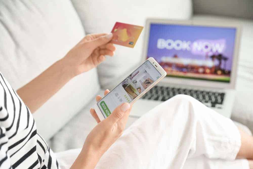 Travel website booking
